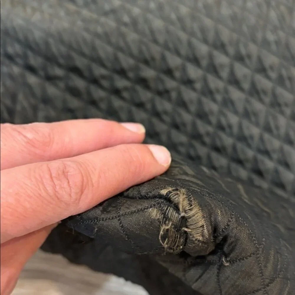 Wrong price Burberry Quilted brown messenger  Bag  with a pouch